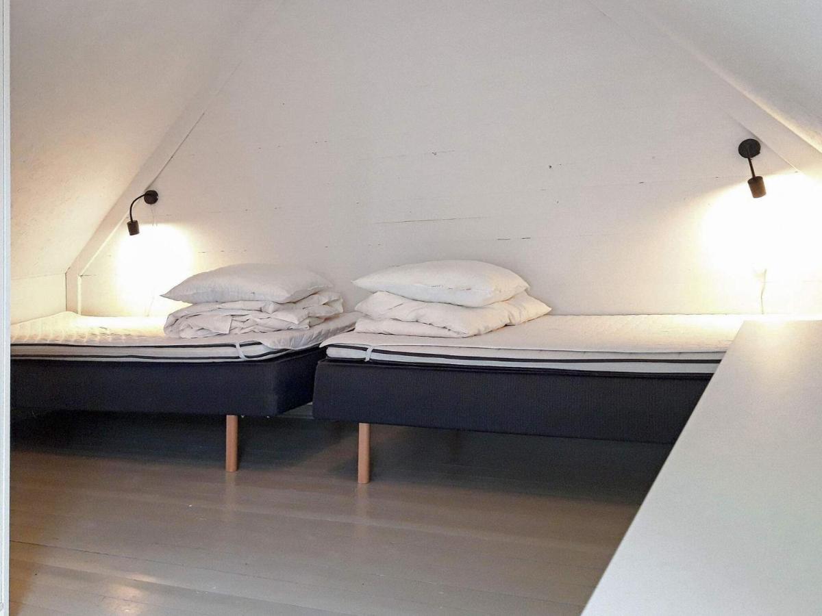 4 Person Holiday Home In Bandholm Zewnętrze zdjęcie